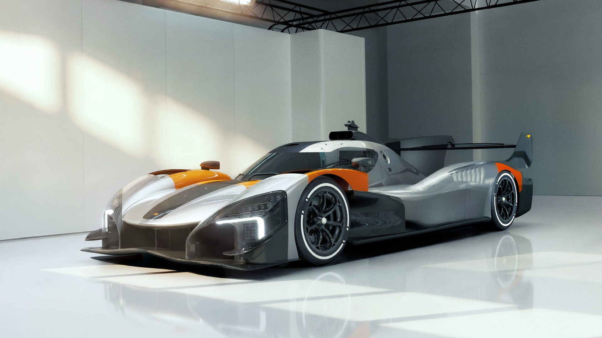 SMALL_Original-18058-mcl-hy-gtr-front-3q-16-9